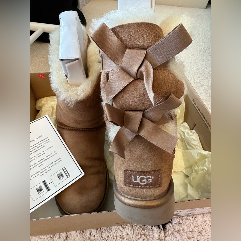 UGG Brown Boots with Cream Fur
